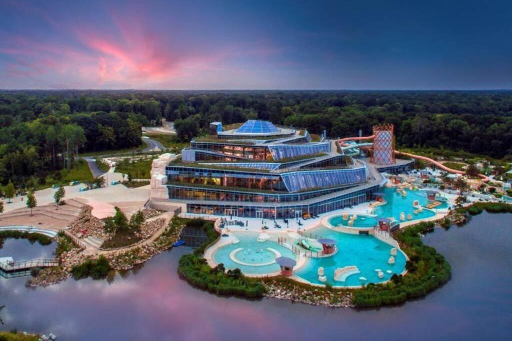 Crystal Apartment Disneyland Bmyguest Монтеврен Екстер'єр фото